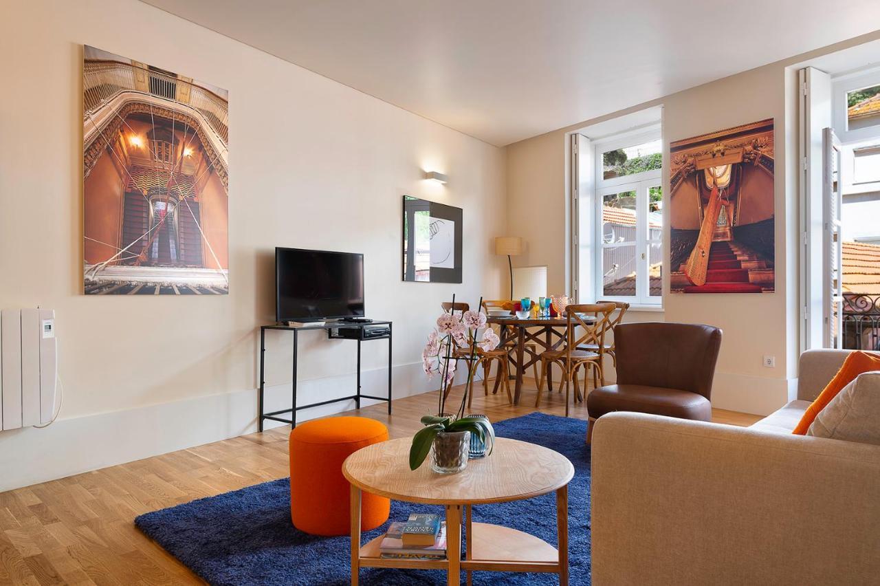 Ribeira Trendy Flat In Medieval Mercadores Street Porto Buitenkant foto